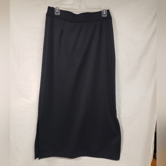 Girls XL (16) Long Black skirt - Picture 5 of 5